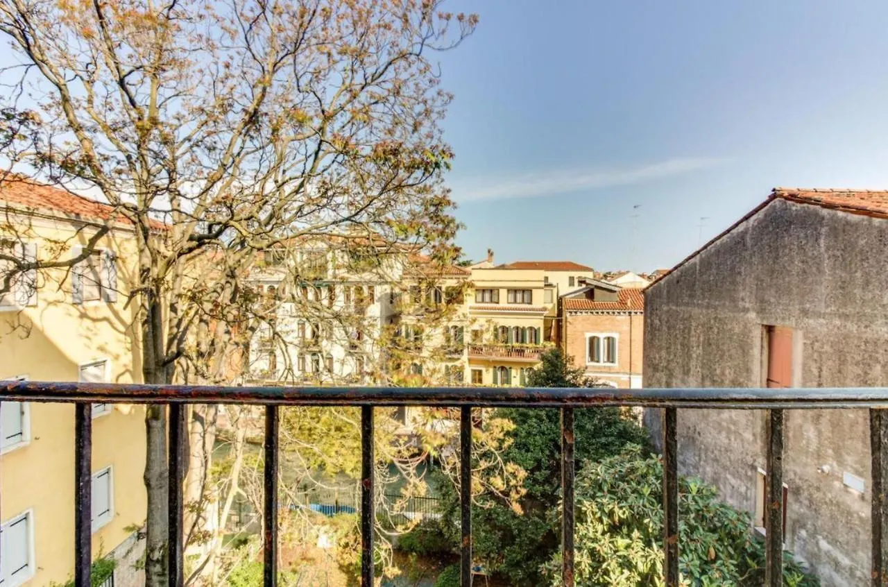 San Vio Dorsoduro Academia By Halldis Venice